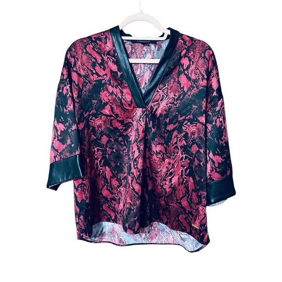 Marc New York Pink Floral Satin Kimono Style Half Sleeve Top Sz M - Picture 3 of 8
